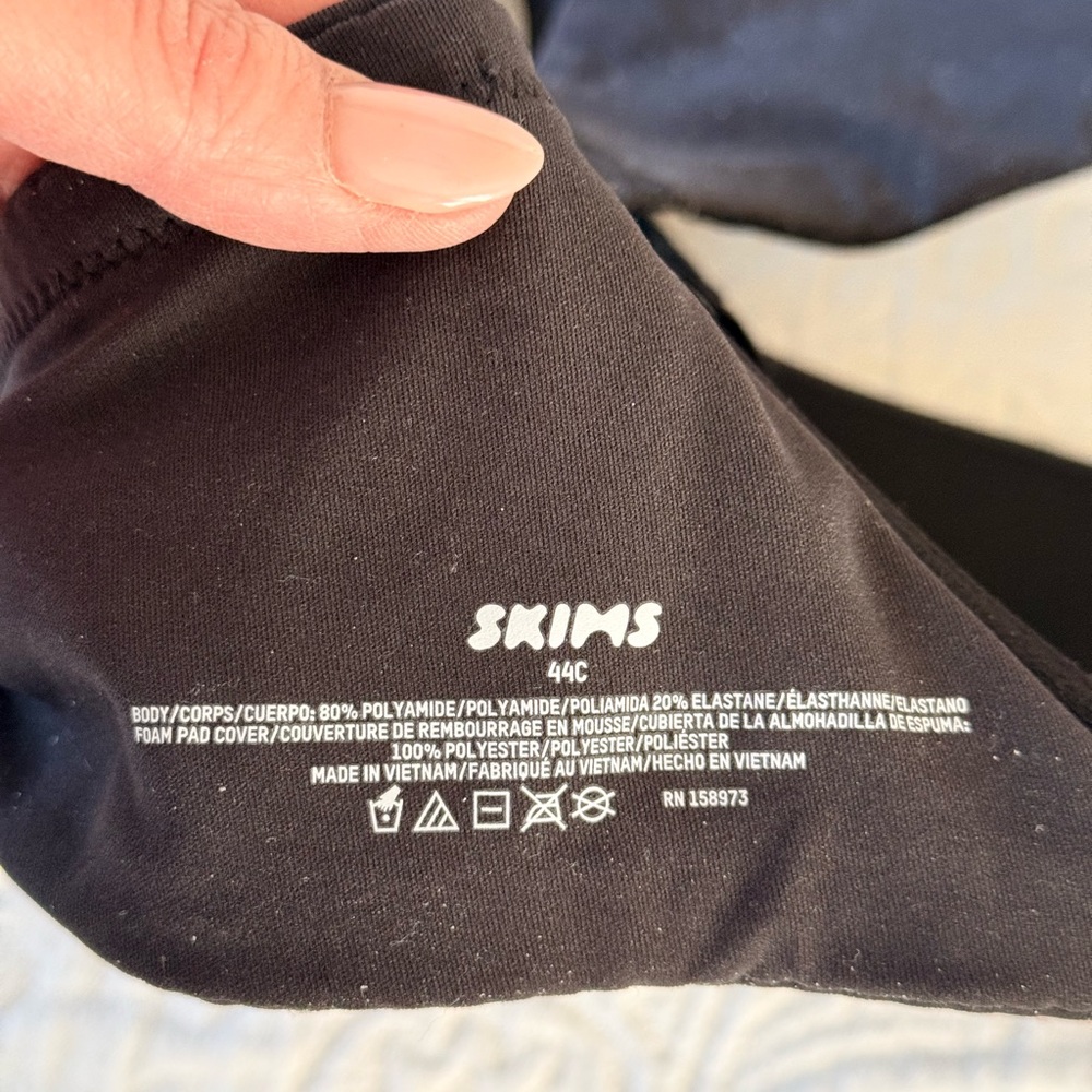 Skims Fits Everybody Push Up Demi Bra Onyx Size 44C NWT - Picture 3 of 4